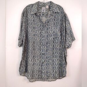 Roundtree & Yorke 100% silk shirt size (L)
